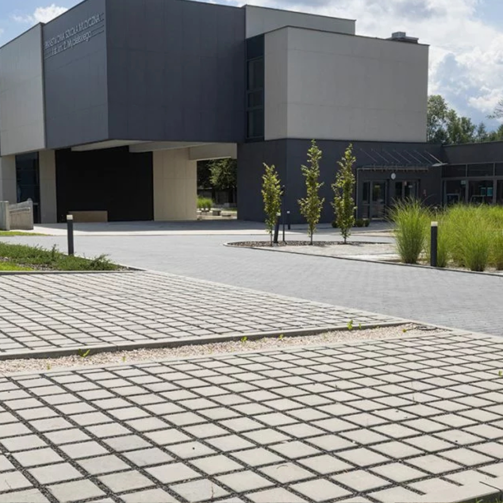 Miniatura Uni-Eco (3)